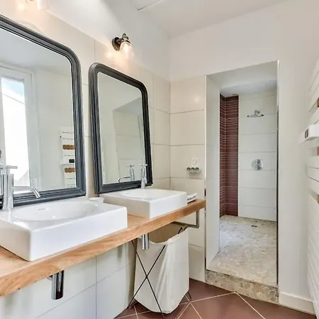 Apartment Superbe T2 De 70m2 Dans Le Centre Historique *